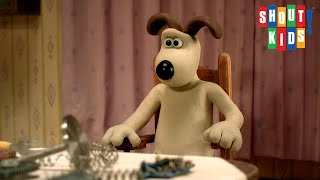 Wallace amp Gromit The Complete Cracking Collection  Clip Cracking Contraptions [upl. by Adelind]