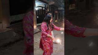 Deepawali par patake jala rahe the acchanak jo hua dekh ke dil dahal jayega  short  trading [upl. by Laehcym180]