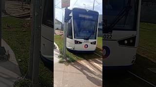 VLT Baixada SantistaVLT A022 indo para a estação Conselheiro Nébias UNIMES [upl. by Rodman622]