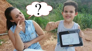 LUCAS e MAMÃE JOGANDO O JOGO IMAGEM E AÇÃO Tente adivinhar o que desenhei [upl. by Yemrej]