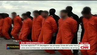 ISIS decapita a decenas de cristianos egipcios [upl. by Rush441]