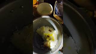 Video😮 Khao kela na 😂to thok denge 😂abhi niche wale mein ham kela 🤣kismat ki majburi🌭🥠 [upl. by Eniamsaj963]