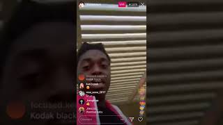 KODAK BLACK FIGHTS WITH GIRL ON IG LIVE AND THROWS HER OUT THE HOE HOUSE [upl. by Ettenig]