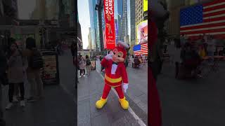 Tiktok with Jollibee in NYC timesquare nyc newyork jollibee mascot [upl. by Aihtniroc89]