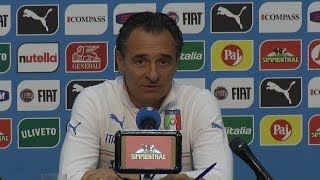 Prandelli quotNon sottovalutiamo i problemi difensiviquot  Mondiali 2014 [upl. by Handler183]