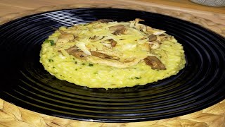 risotto de poulet aux champignons🍛😋ريزوطو الايطالي بالدجاج والفطر [upl. by Etolas]