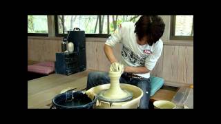 Turning a Chawan  Yamato Tsutomu [upl. by Drofub]