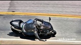 ZX10R Crash  Pushes Bike Back Up 62412 [upl. by Isidor]