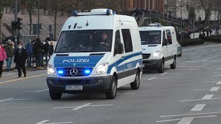 16000 Menschen demonstrieren gegen CoronaPolitik Einsatzfahrten Polizei  Rettungsdienst Hamburg [upl. by Bywoods]