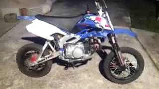 Roxon Bullet pit bike italiana 150  messa in moto  like Harley exhaust [upl. by Grantland]