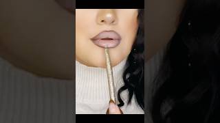 Lipstick tutorial 😍 lipsticklover lipsticktutorial lipstick lipstickhacks shorts ytshots [upl. by Ydor836]