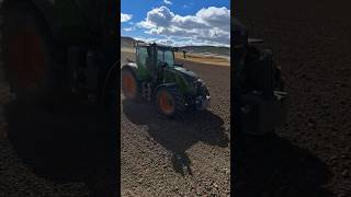 Fendt 716 Vario Seeding shorts shortvideo farming fendtpower tractor agriculture fendtvario [upl. by Anenahs]