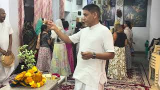 Tulsi Arti by HG Asesa Pradyuman Prabhu Ji Belvan Dham  12 Oct 22024 [upl. by Yeoj415]