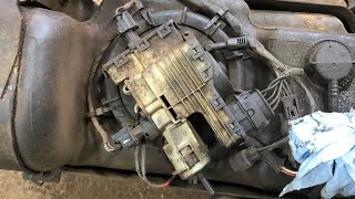 2012 67 powerstroke f550 super duty reductant def tank heater change P20BA [upl. by Janeta]