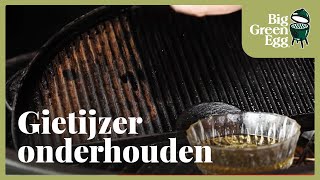 Gietijzeren accessoires onderhouden  Big Green Egg How To [upl. by Nylcaj]