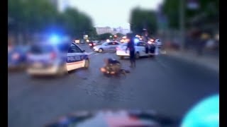 POLICIER RENVERSÉ  COURSE POURSUITE INTENSE [upl. by Vladi323]