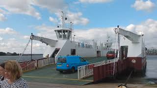 Sandbanks chain ferry [upl. by Landmeier438]