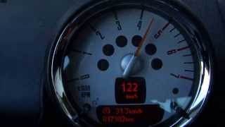 Mini Cooper D Paceman 16 acceleration 0135kmh [upl. by Therine115]