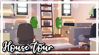 Family Home House tour  Adopt me  Adopt me House tour [upl. by Zile]