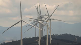 Torres eólicas Serra do Buçaco [upl. by Nyved]