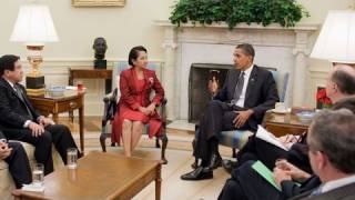 President Obama and President Gloria MacapagalArroyo Talk to the Press [upl. by Nacim882]