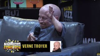 Verne Troyer MCM London May 2017 [upl. by Nyladnewg]