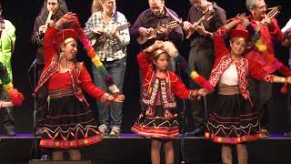 quotVIRGENES DEL SOLquot charangos y danza en Bruselas [upl. by Sukul]