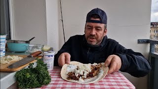 Dürüm Döner Kebab selber machen mit frischen ZwiebelnSchafskäse amp leckerer Knoblauchsoße [upl. by Vanny462]