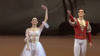 村娘のパ・ド・ドゥ、アダージョ「ジゼル」、ボリショイ劇場 Peasant pas de deux Adagio quotGisellequot  Bolshoi Ballet 07 [upl. by Mharg]