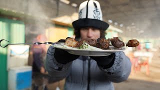 Probando comida callejera en la nieve KIRGUISTÁN  ¿La más rara de todas 🍖❄️ [upl. by Marrilee]