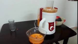 Philips Juicer Mixer Grinder  Carrot Juice demo [upl. by Gniw]