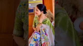 Isharo isharo me dil lene wale abhiksha shortvideo saree shorts [upl. by Pfister801]