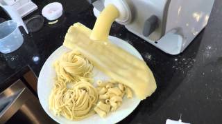 Making Pasta With the Philips Pasta Maker [upl. by Eletnahc]