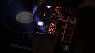 Numark Mixtrack Platinum FX  PartyBreak  Hands Up Aca Intro [upl. by Yrtneg]