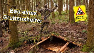 BAU EINES GRUBENSHELTER GRUBENHAUS  NaturBurschCraft [upl. by Julina]