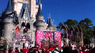 Oh Santa  Mariah Carey Christmas parade taping wide shot [upl. by Kieffer]