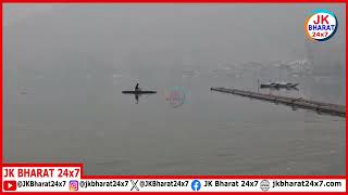 jammuandkashmir  Famous Chinar boat race organised in dallake at srinagar [upl. by Adnyl585]