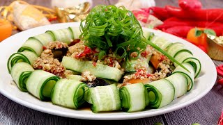 How to make Chinese Cucumber Salad in 5 mins Cucumber amp Century Egg in Garlic Sauce 凉拌皮蛋黄瓜 Recipe [upl. by Llenaej]