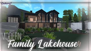 Bloxburg Modern Family Lakehouse  215k  Speed Build [upl. by Fortunna]