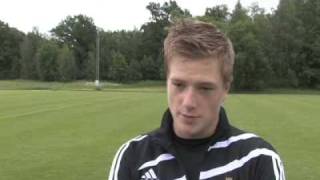 AIK John Guidetti Jag vill spela ett derby med AIK090613johnmovffflv [upl. by Ittap]