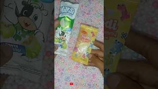 HUNTING jajanan MILKITA MILK LOLLIPOP green🍭🍭Ranjani Modi 123 GUMMY Yellow 🍬🍬 [upl. by Hanafee912]