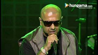 Aas Paas Khuda  Vishal amp Shekhar Live Digital Concert  09022011 HD [upl. by Ynavoj]