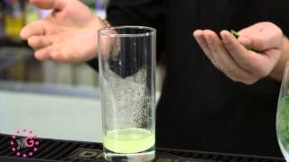 Mixology School  How to make a Mojito [upl. by Adaline]