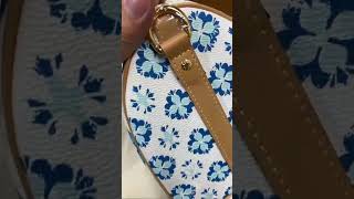 LV big brand bag making factory The latest styles of bags Popular bags Source factory wholesale [upl. by Mcnamara]