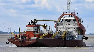 Fleissiges Baggerschiff TEUNIS HUIBERTUS busy trailing hopper dredger Emden PGCS IMO 9924156 [upl. by Felten95]