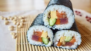 Rollo de sushi de la fortuna Ehomaki 恵方巻き  Comida japonesa🍣 [upl. by Davey]