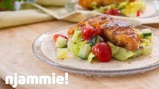 Wraps met krokante kip Recept  njammie [upl. by Ylagam]