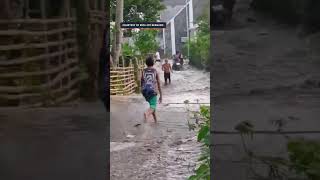 Storm surge in Barangay Lourdes Tiwi Albay [upl. by Dasya]