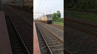 Poorva Express train supertrain expresstrain indianrailways highspeedtrain shortvideo viral 🔥 [upl. by Mose]