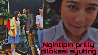 Katanya Kangen Reza Rahadian Ngintipin Prilly Latuconsina Ke Lokasi Syuting [upl. by Nuhsar957]